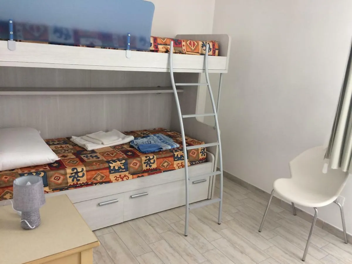 Mt Consulting Vacanze Cannigione Apartment